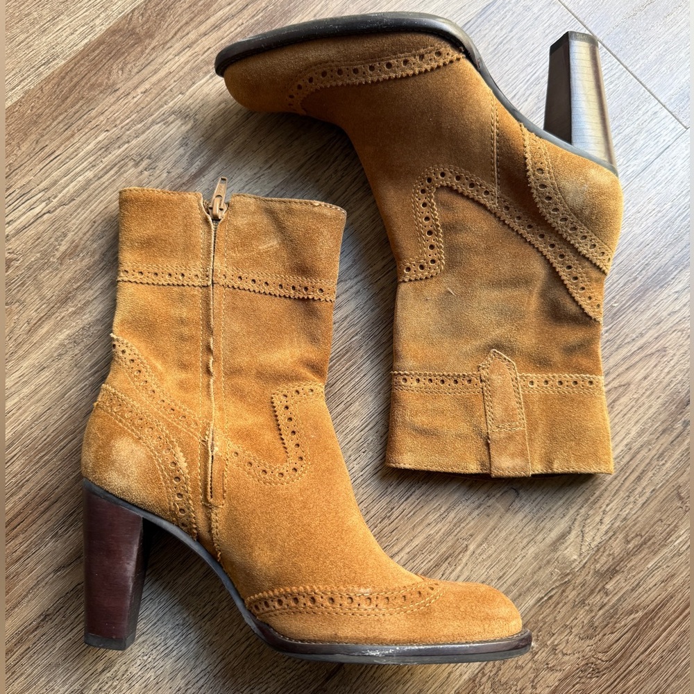 Preview International Suede Heeled Boots
